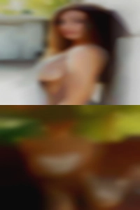 Berylemarin, women looking