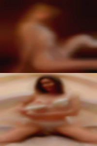 AmorBeverly1995, swinger in Farmersville, CA